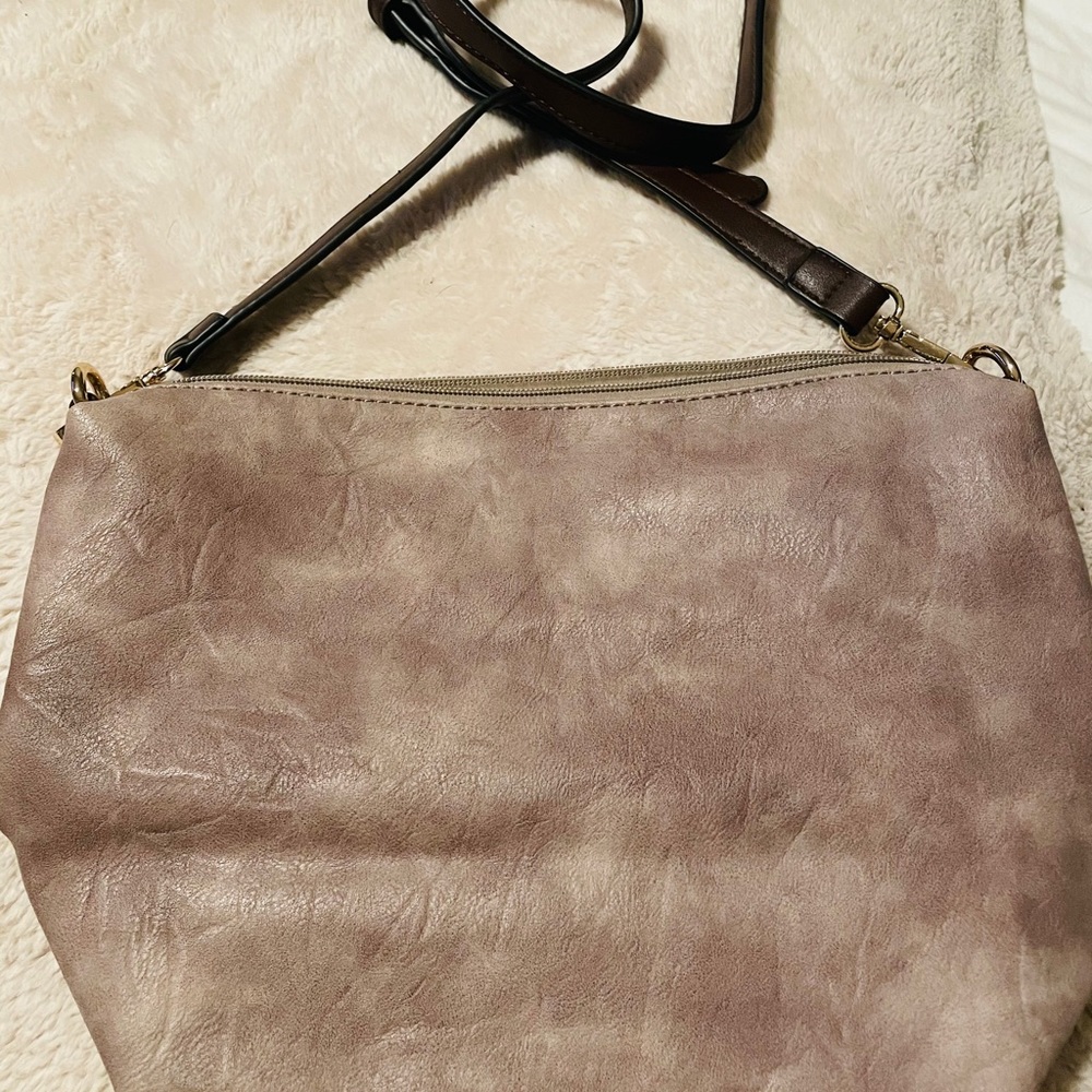 Crossbody for everyday wear